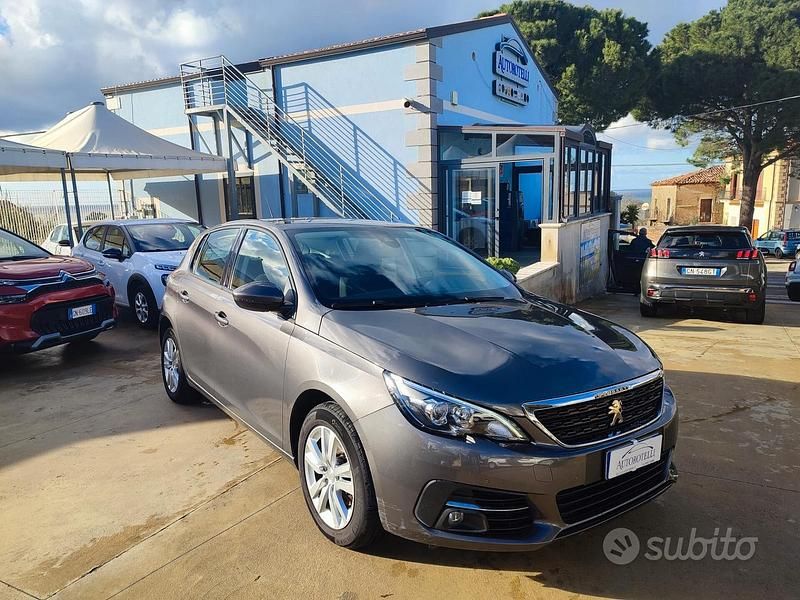 Usata Peugeot 308 Active 130 CV (95 kW) 2021 Grigio Berlina