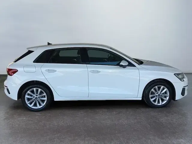 Usata Audi A3 Business 150 CV (110 kW) 2022 Bianco ibis Berlina