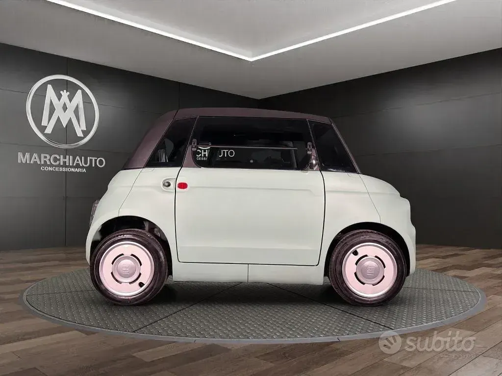 Usata Fiat Topolino 5 kW (8 CV) 2026 Verde pastello Utilitaria