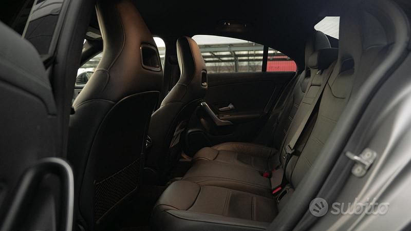 Usata Mercedes CLA220 190 CV (139 kW) 2023 Grigio Berlina