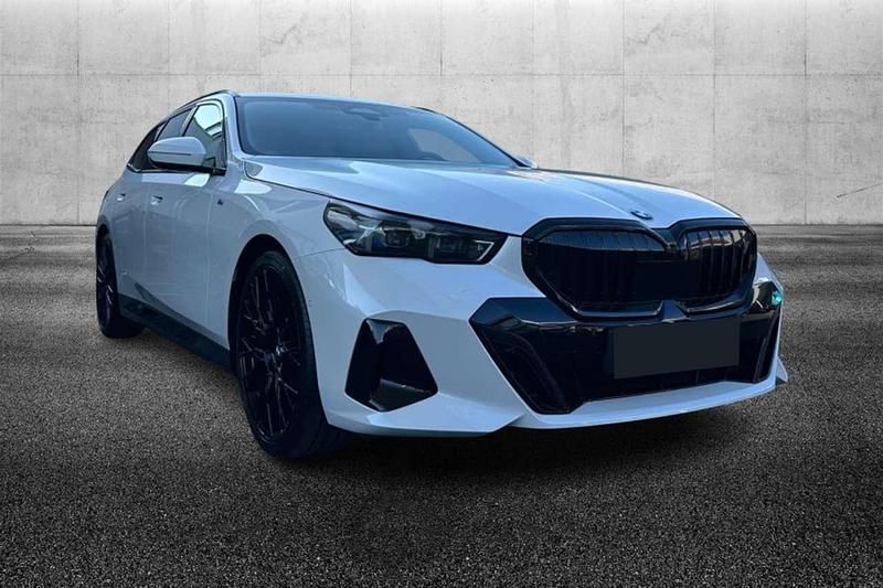 Usata BMW 520 M Sport 197 CV (144 kW) 2024 Bianco Station wagon