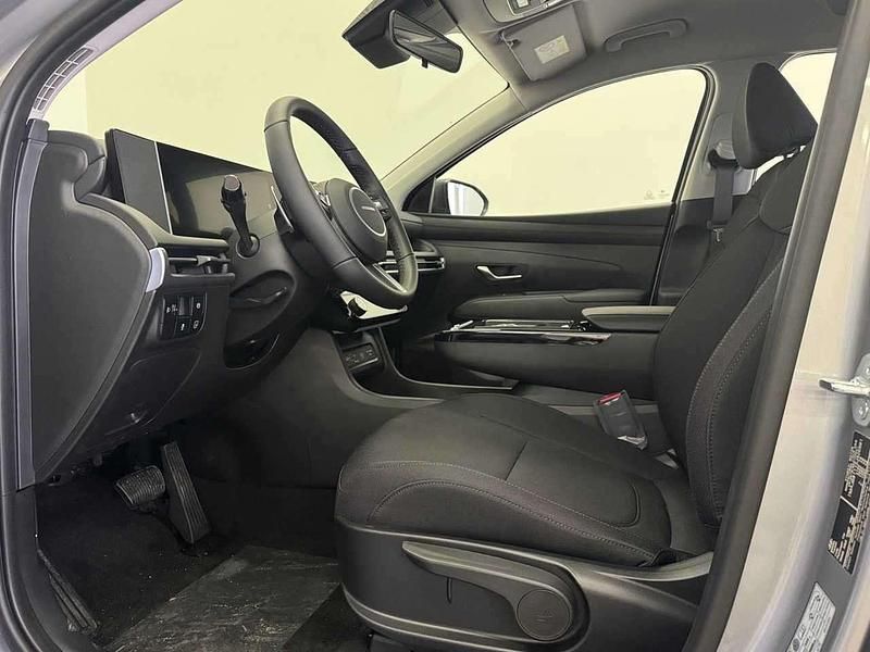 Nuova Hyundai Tucson 159 CV (116 kW) 2026 Shimmering silver SUV