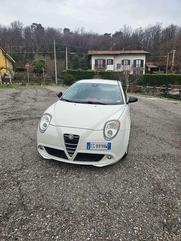 Usata Alfa Romeo MiTo Progression 79 CV (58 kW) 2011 Bianco Utilitaria