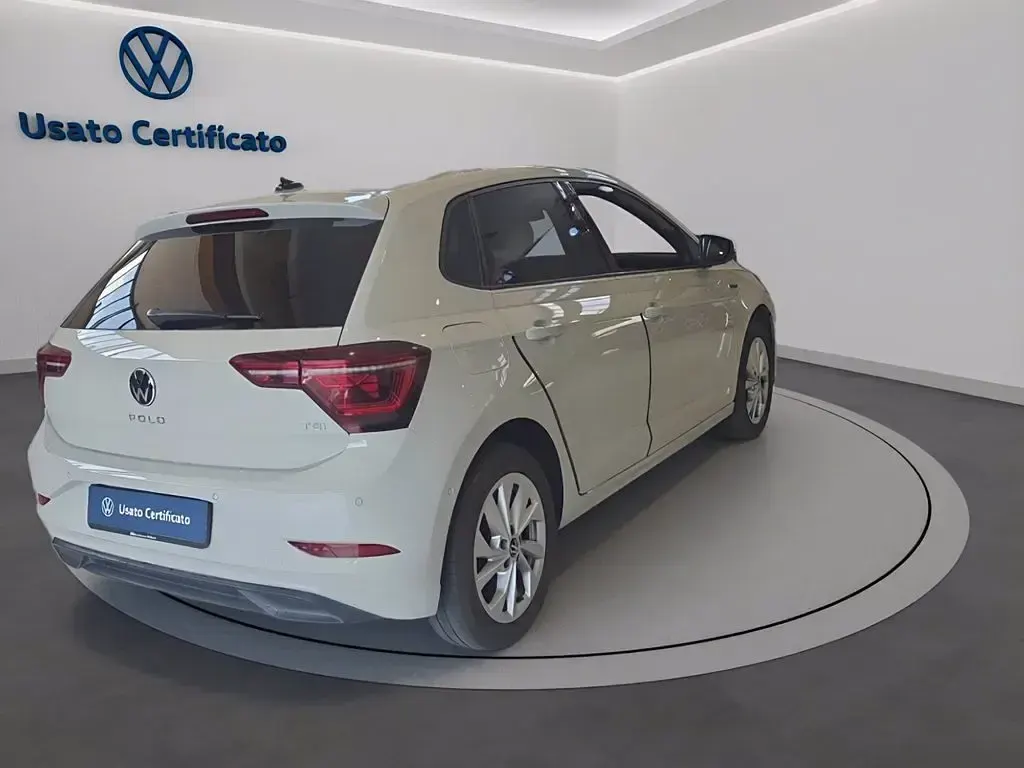 Usata VW Polo Style 90 CV (66 kW) 2023 Ascot grey Utilitaria