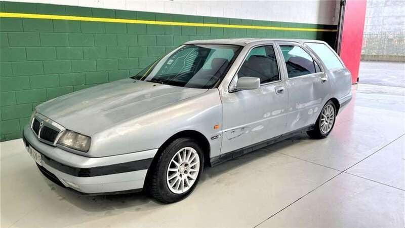 Grigio Usata 1997 Lancia Kappa Station wagon | 1900 € (Super prezzo) - Immagine 1/4
