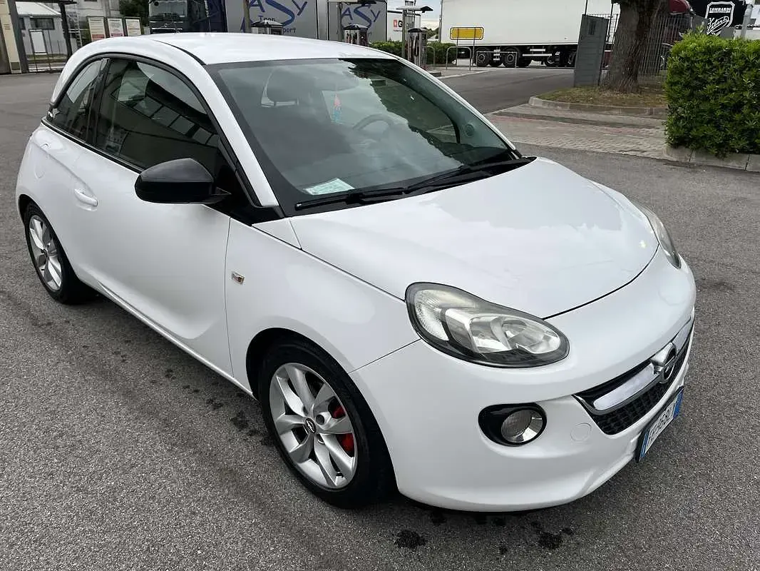 Usata Opel Adam Jam 69 CV (50 kW) 2016 Bianco Utilitaria