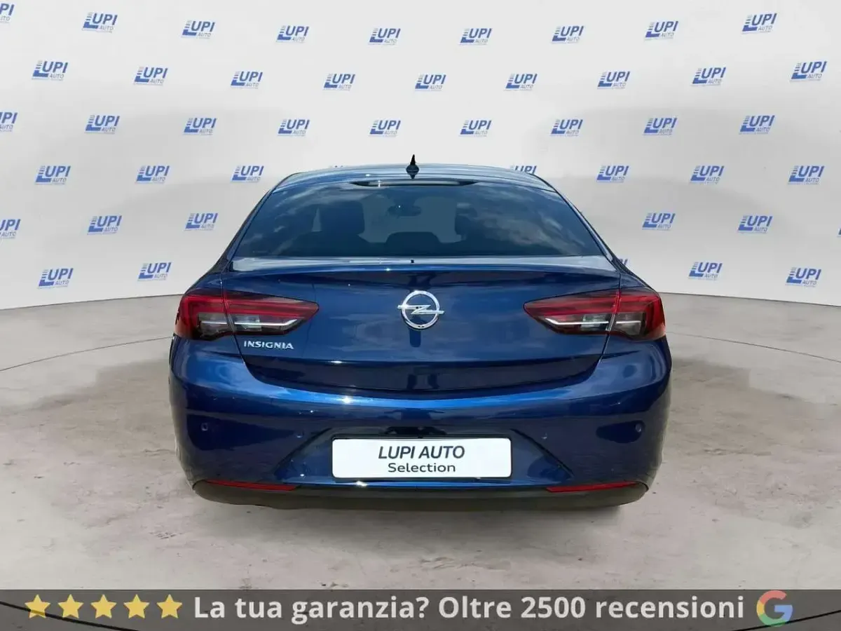 Usata Opel Insignia Sport 122 CV (89 kW) 2020 Bluazzurro Berlina
