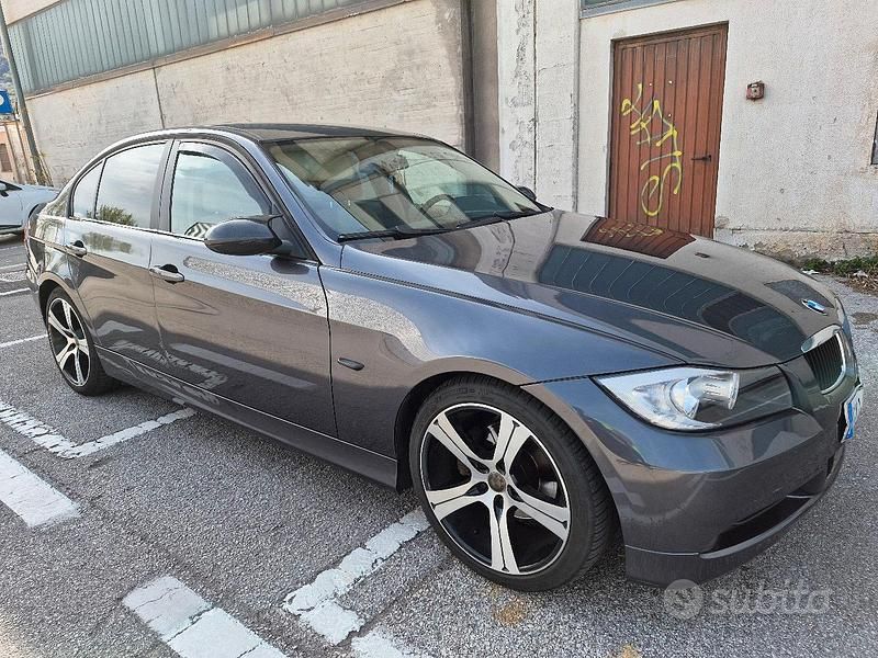 Usata BMW 320 163 CV (119 kW) 2005 Grigio Berlina