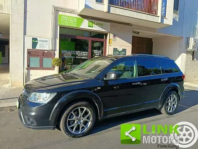Usata Fiat Freemont Black Code 170 CV (125 kW) 2015 Nero SUV