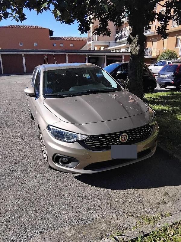 Usata Fiat Tipo 120 CV (88 kW) 2017 Berlina