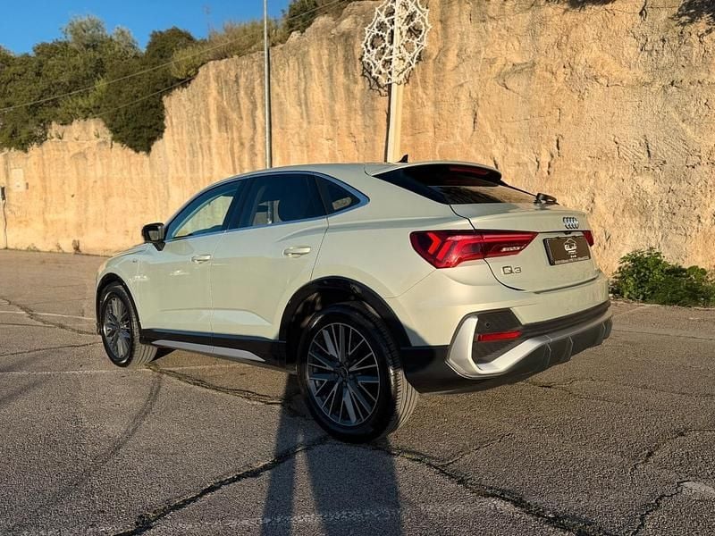Usata Audi Q3 S-Line 150 CV (110 kW) 2022 Argento SUV