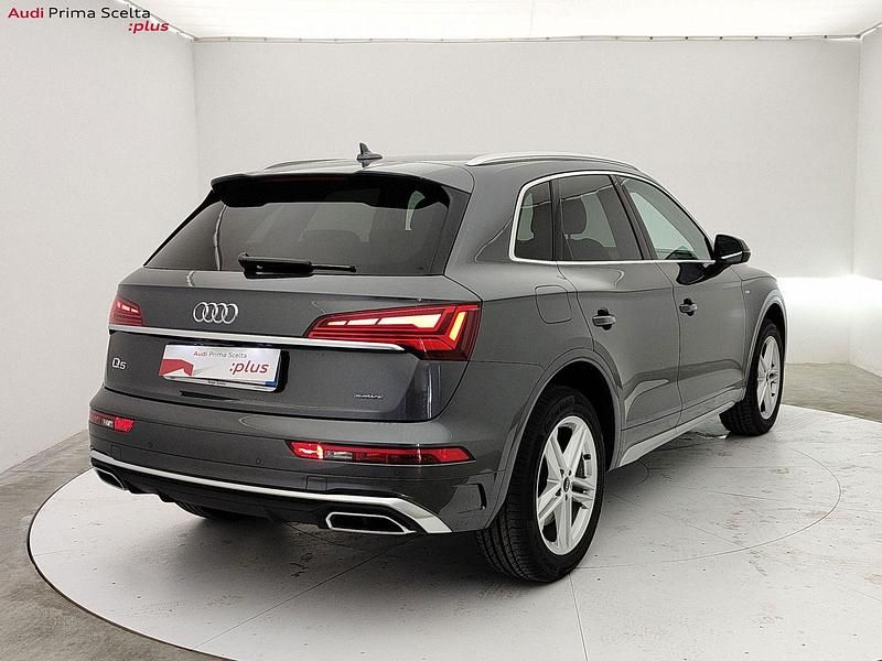 Used Audi Q5 S-Line 204 HP (150 kW) 2023 Grey SUV