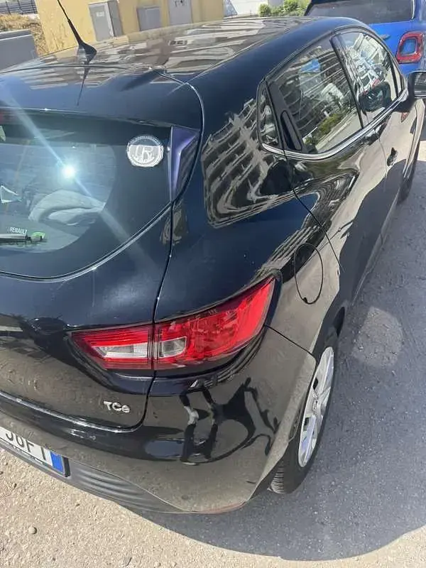 Usata Renault Clio IV 75 CV (55 kW) 2017 Berlina