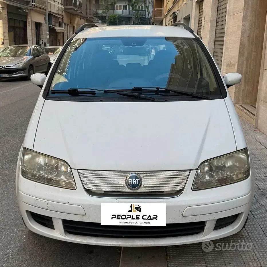Usata Fiat Idea 69 CV (50 kW) 2007 Bianco Monovolume