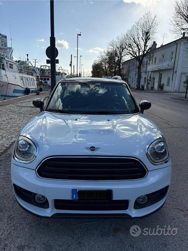 Bianco Usata 2020 Mini Cooper D Countryman Business SUV | 17.500 € (Super prezzo) - Immagine 1/4