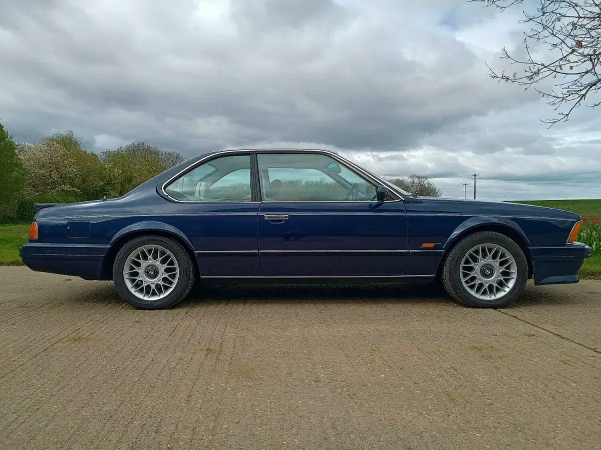 Usata BMW 635 211 CV (155 kW) 1988 Blu Coupé