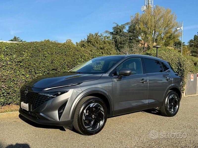 Usata Nissan Qashqai N-Connecta 140 CV (102 kW) 2025 Grigio SUV