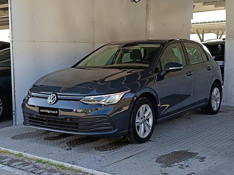 Usata VW Golf VIII Life 115 CV (84 kW) 2020 Nero Berlina