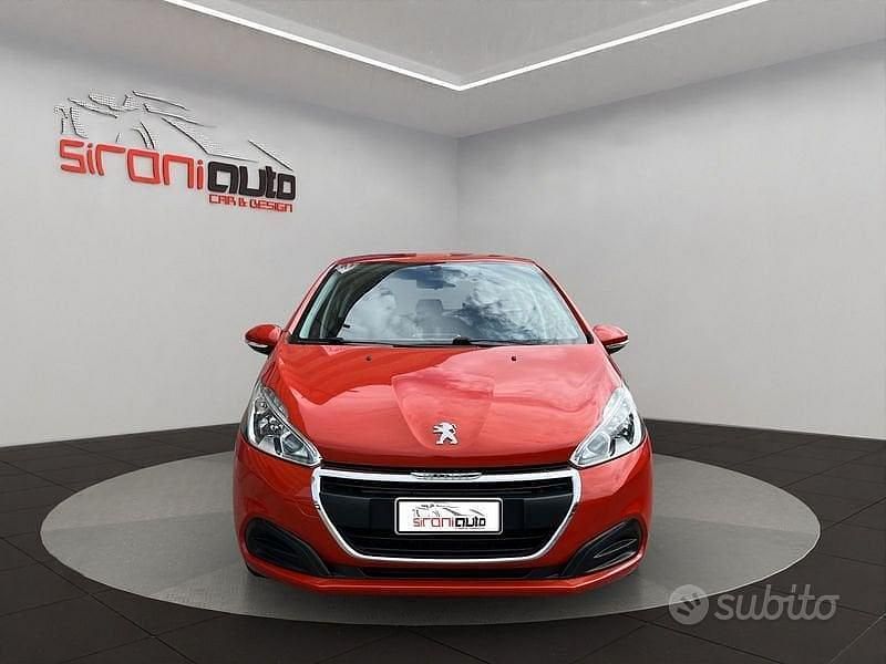 Usata Peugeot 208 Active 83 CV (61 kW) 2019 Arancione Utilitaria