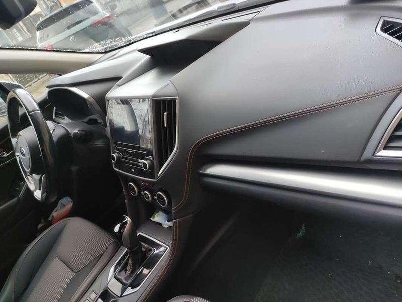 Usata Subaru XV 114 CV (83 kW) 2019 Grigio SUV