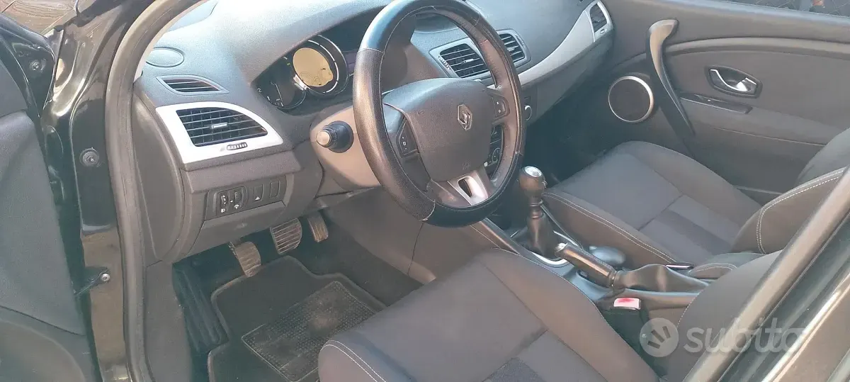 Usata Renault Mégane GrandTour 110 CV (80 kW) 2010 Nero Station wagon