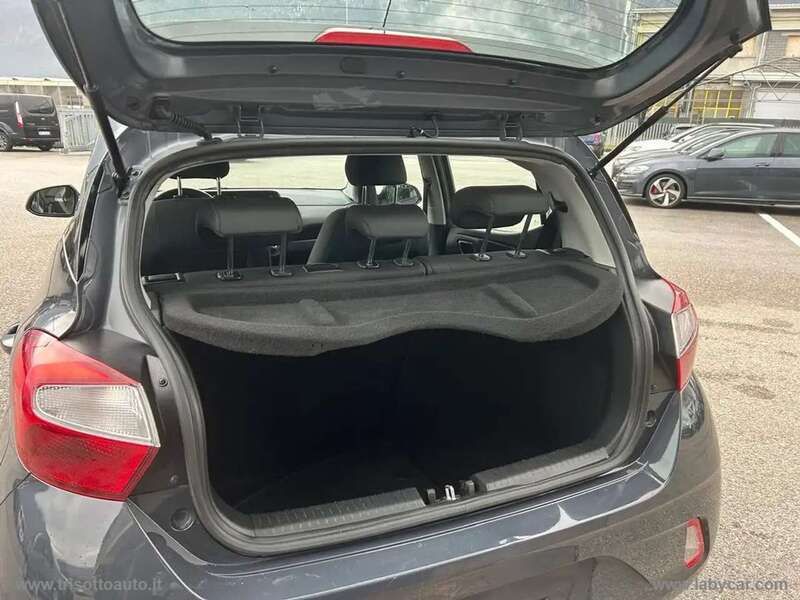 Usata Hyundai i10 67 CV (49 kW) 2022 Grigio Utilitaria