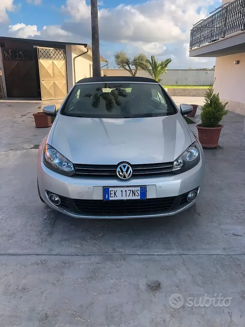 Usata VW Golf VII 102 CV (75 kW) 2012 Grigio Cabrio