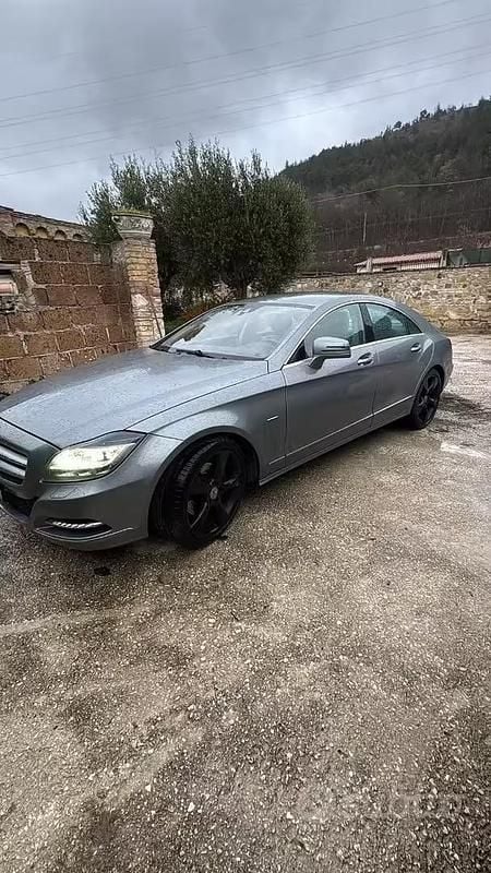 Usata Mercedes CLS350 265 CV (194 kW) 2011 Grigio Berlina