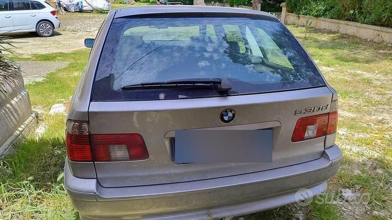 Usata BMW 530 193 CV (141 kW) 2002 Station wagon