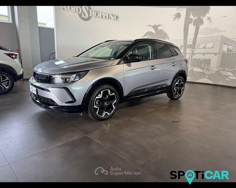 Usata Opel Grandland X 131 CV (96 kW) 2024 Grigio SUV