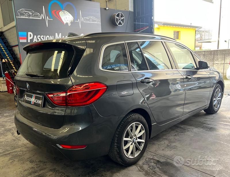 Usata BMW 218 150 CV (110 kW) 2017 Grigio Station wagon