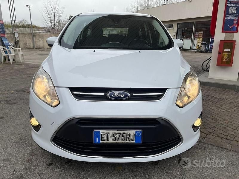 Usata Ford C-MAX Titanium 95 CV (69 kW) 2013 Bianco Monovolume