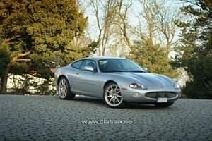 Usata Jaguar XKR 396 CV (291 kW) 2003 Argento Coupé