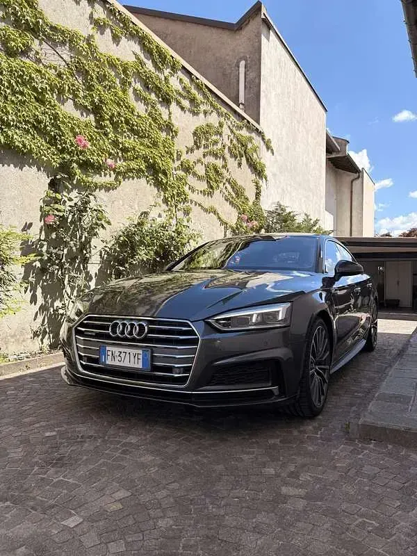 Usata Audi A5 Sportback Ambiente 190 CV (139 kW) 2018 Grigio Utilitaria