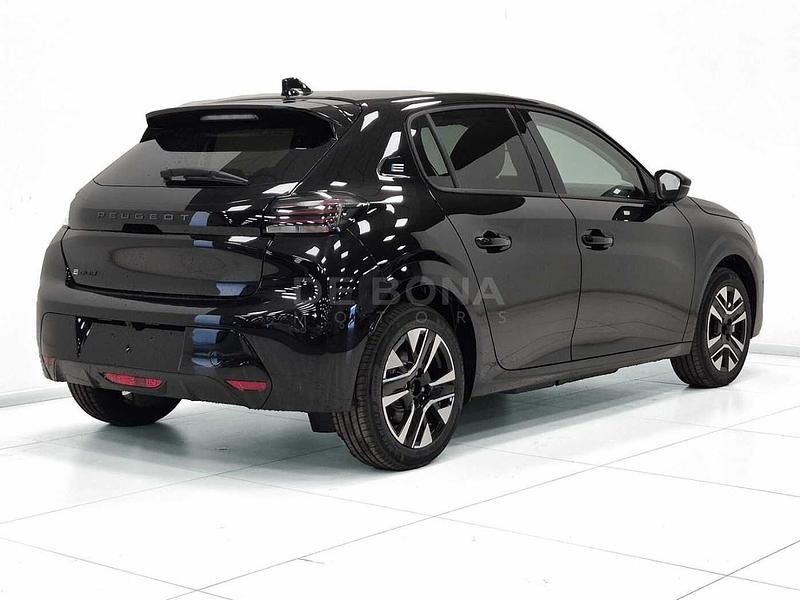 Nuova Peugeot e-208 Allure 100 kW (136 CV) 2025 Nero Utilitaria