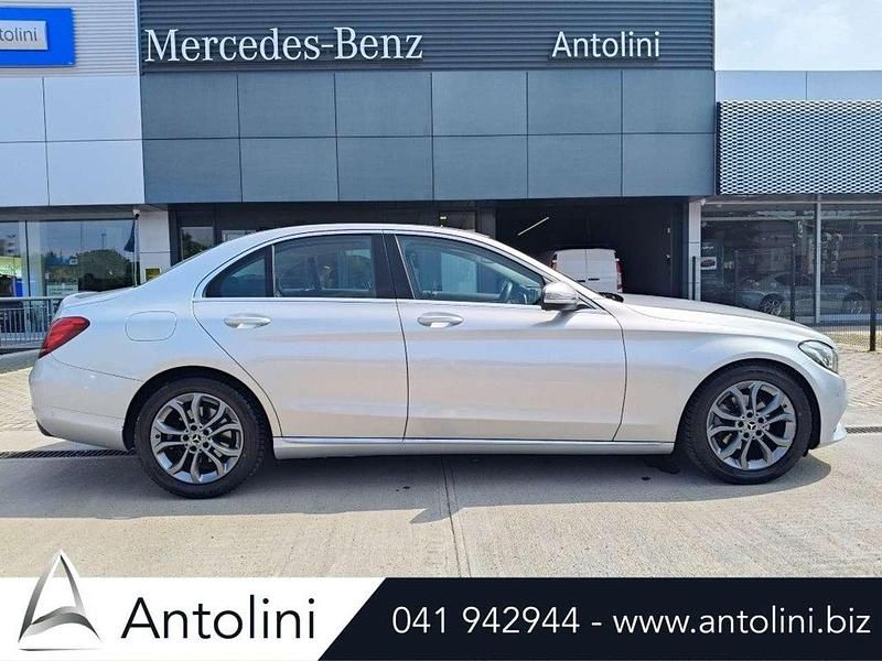 Argento Usata 2018 Mercedes C200 Tre volumi | 19.900 € (Buon prezzo) - Immagine 1/4