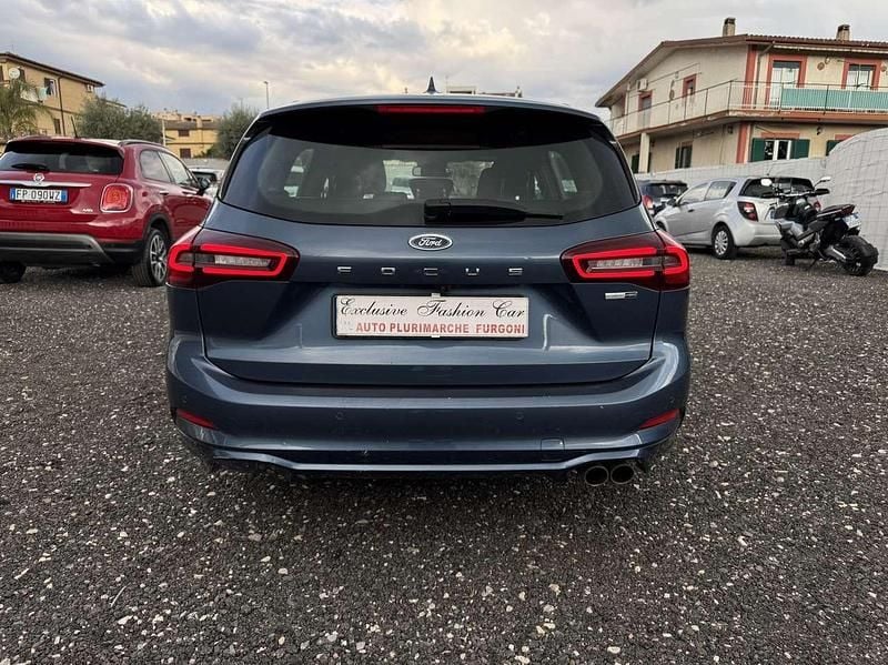 Usata Ford Focus ST-Line 125 CV (91 kW) 2023 Blu notte Station wagon