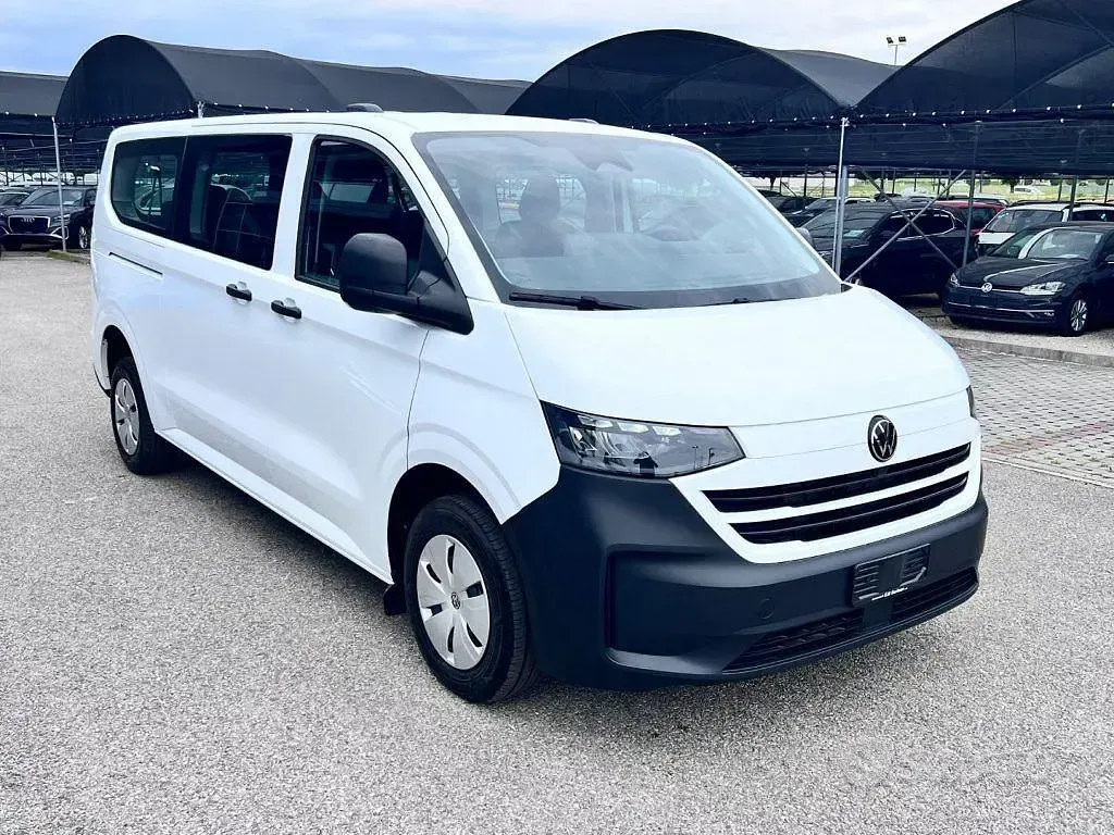 Nuova VW Caravelle Life 110 CV (80 kW) 2025 Bianco Furgone