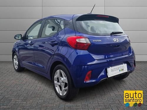 Usata Hyundai i10 100 CV (73 kW) 2023 Blu Utilitaria