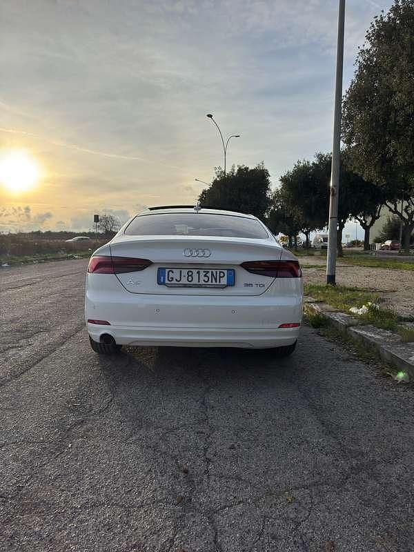Usata Audi A5 Sportback Ambiente 150 CV (110 kW) 2019 Bianco Utilitaria