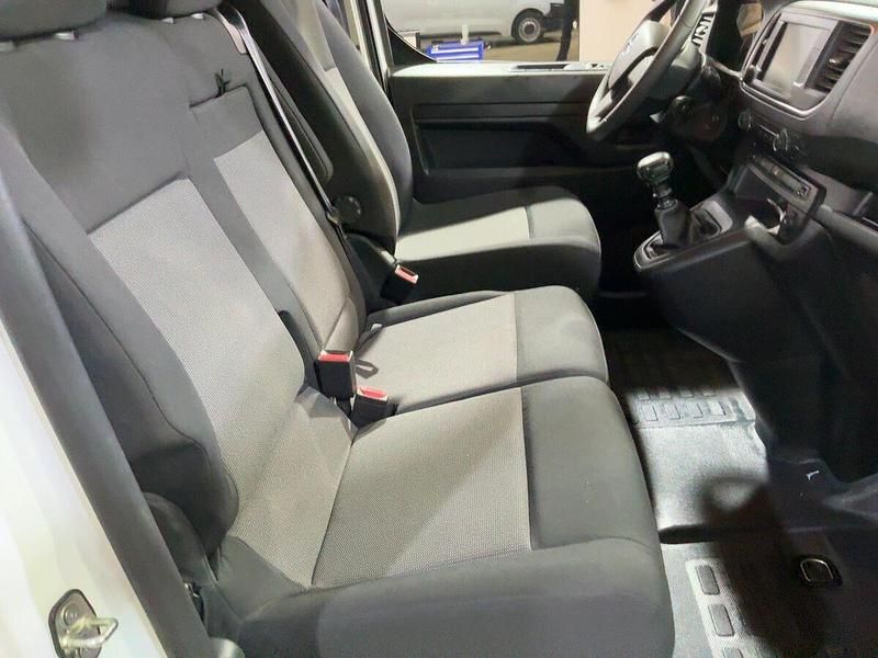 Usata Opel Vivaro 119 CV (87 kW) 2023 Bianco Monovolume