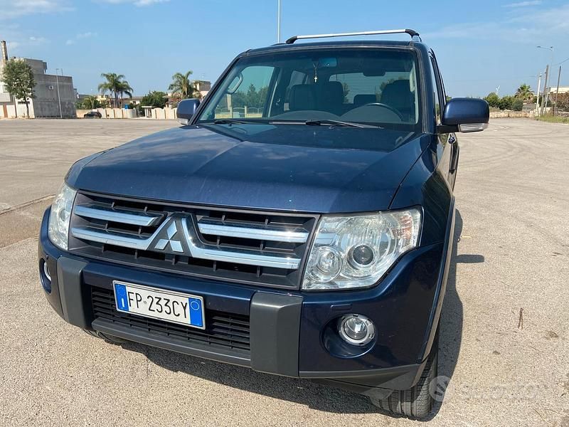 Usata Mitsubishi Pajero Instyle 170 CV (125 kW) 2007 SUV