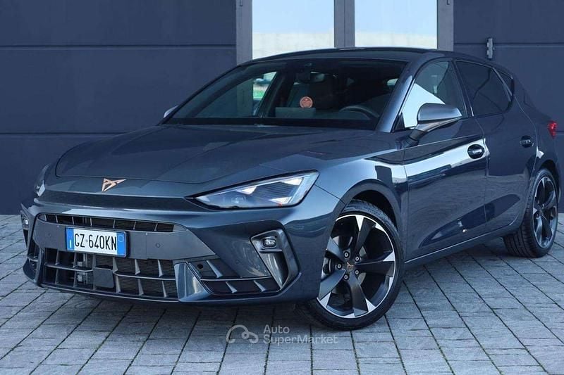 Usata Cupra Leon 150 CV (110 kW) 2025 Grigio Berlina