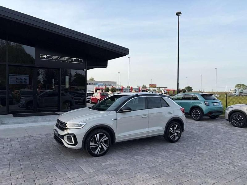 Usata VW T-Roc R-line 150 CV (110 kW) 2023 Beige SUV