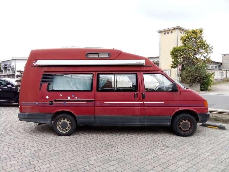 Usata VW T4 Karmann 77 CV (56 kW) 1994 Rosso Furgone
