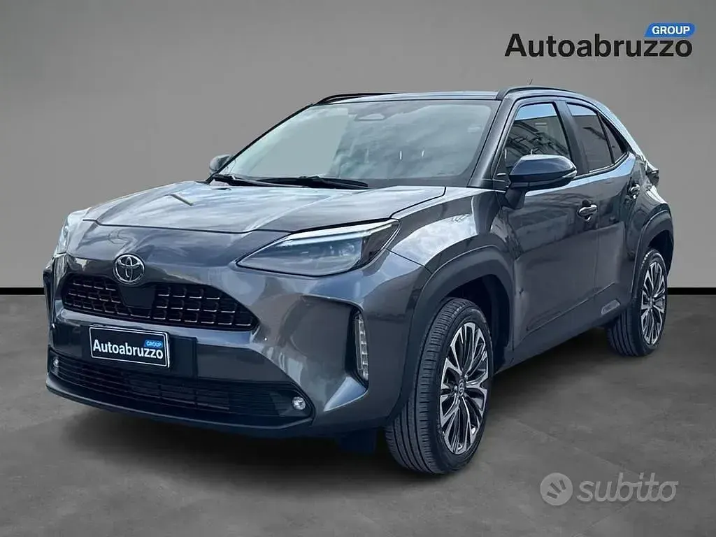 Usata Toyota Yaris Cross Lounge 131 CV (96 kW) 2024 SUV