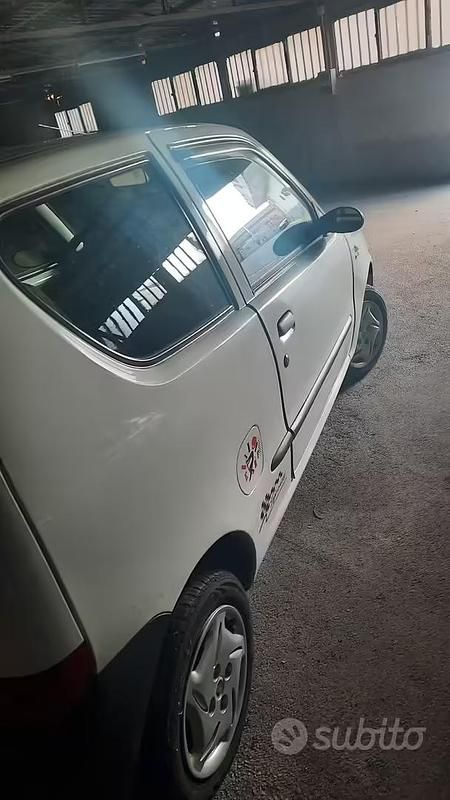 Usata Fiat 600 2005 Bianco Utilitaria
