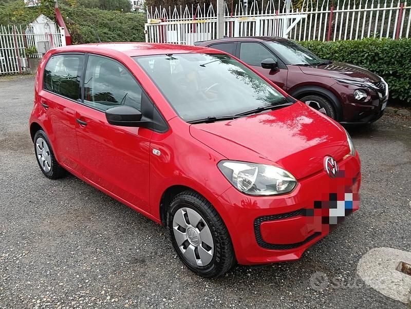Usata VW up! Move 75 CV (55 kW) 2016 Rosso Utilitaria