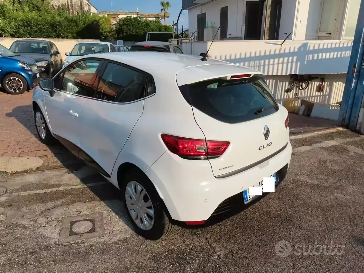 Usata Renault Clio IV 72 CV (52 kW) 2015 Bianco Berlina
