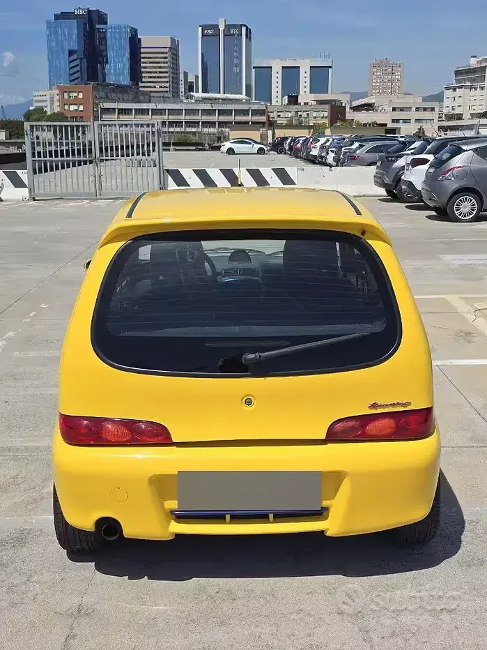 Usata Fiat 600 54 CV (39 kW) 1999 Giallo Utilitaria